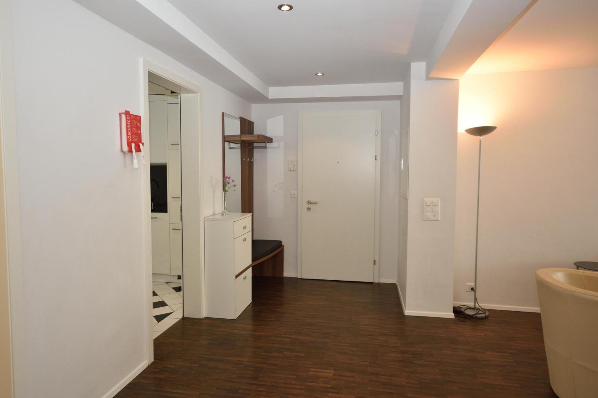 Stylish 2Br Near Lake - Flower 3 زيورخ المظهر الخارجي الصورة
