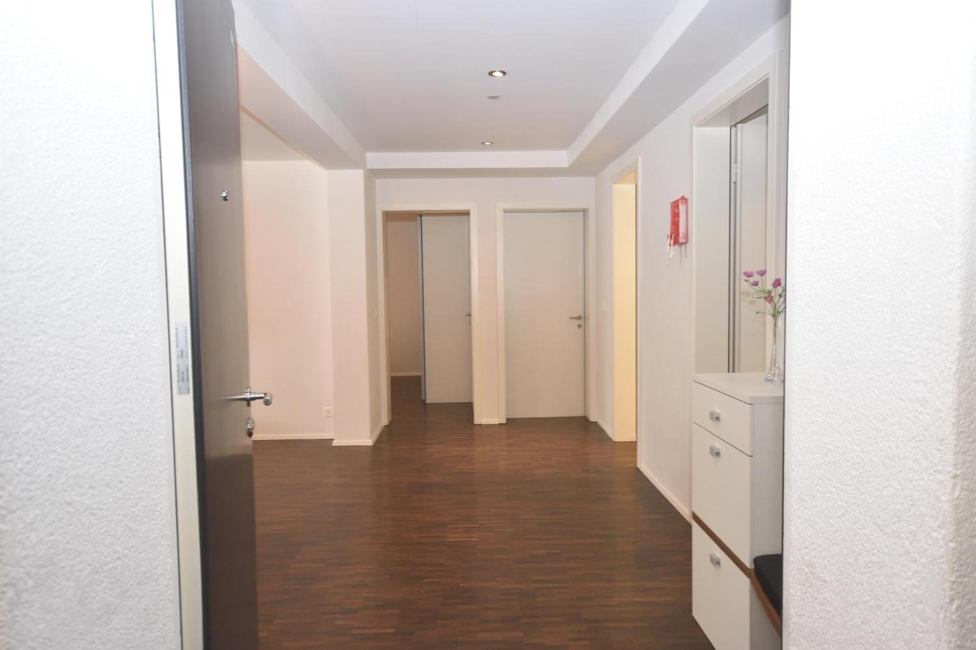 Stylish 2Br Near Lake - Flower 3 زيورخ المظهر الخارجي الصورة